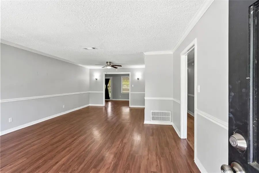 424 Southern Oaks Drive, Lake Jackson, TX 77566 - #3