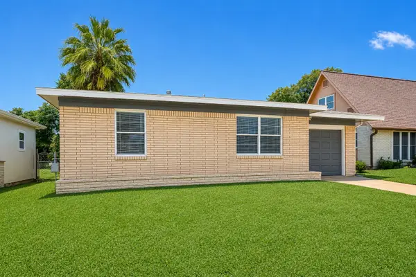 1803 Bayou Homes Drive, Galveston, TX 77551