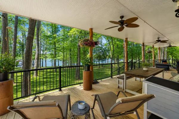 560 Deerwood Drive, Trinity, TX 75862