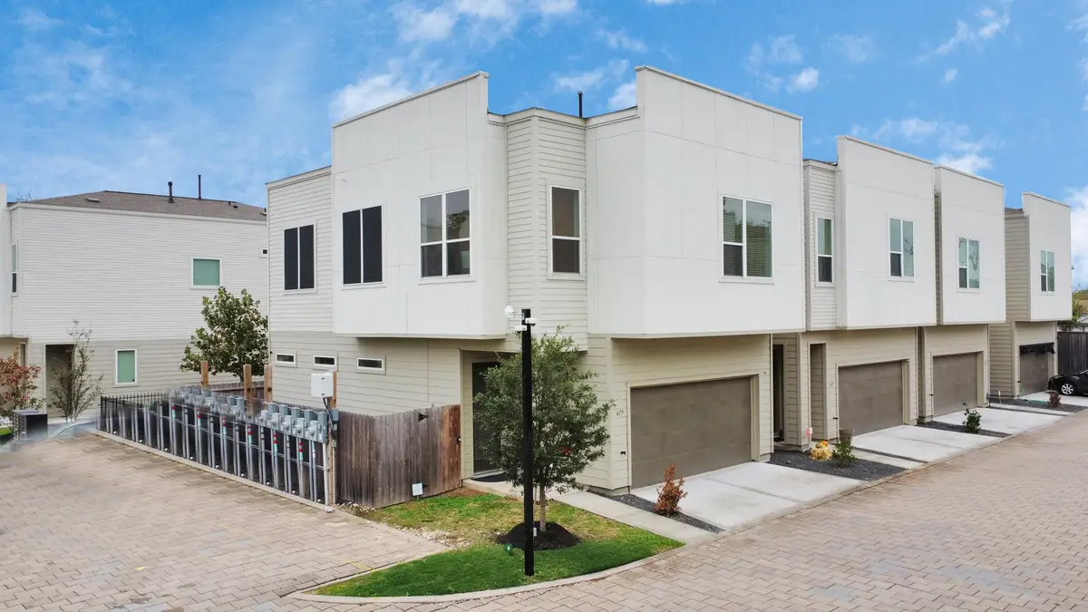 619 Thornton Oaks Lane, Houston, TX 77018 - Image #1