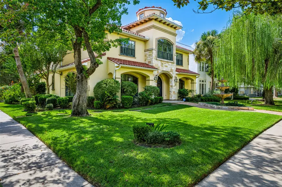 4601 Birch Street, Bellaire, TX 77401 - #2