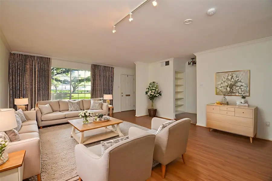 5864 Doliver Drive #116, Houston, TX 77057 - #3