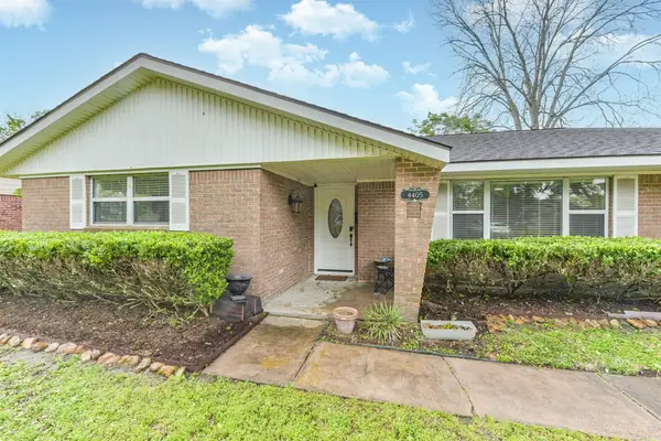 4405 Goldfinch Street, Houston, TX 77035