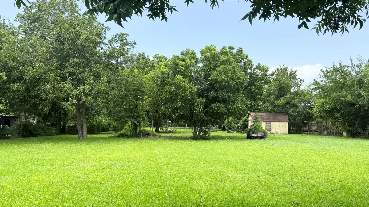 3634 N Highway 146, Baytown, TX 77520 - #1