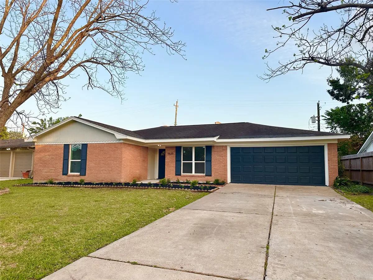9539 Beverlyhill Street, Houston, TX 77063 - #1