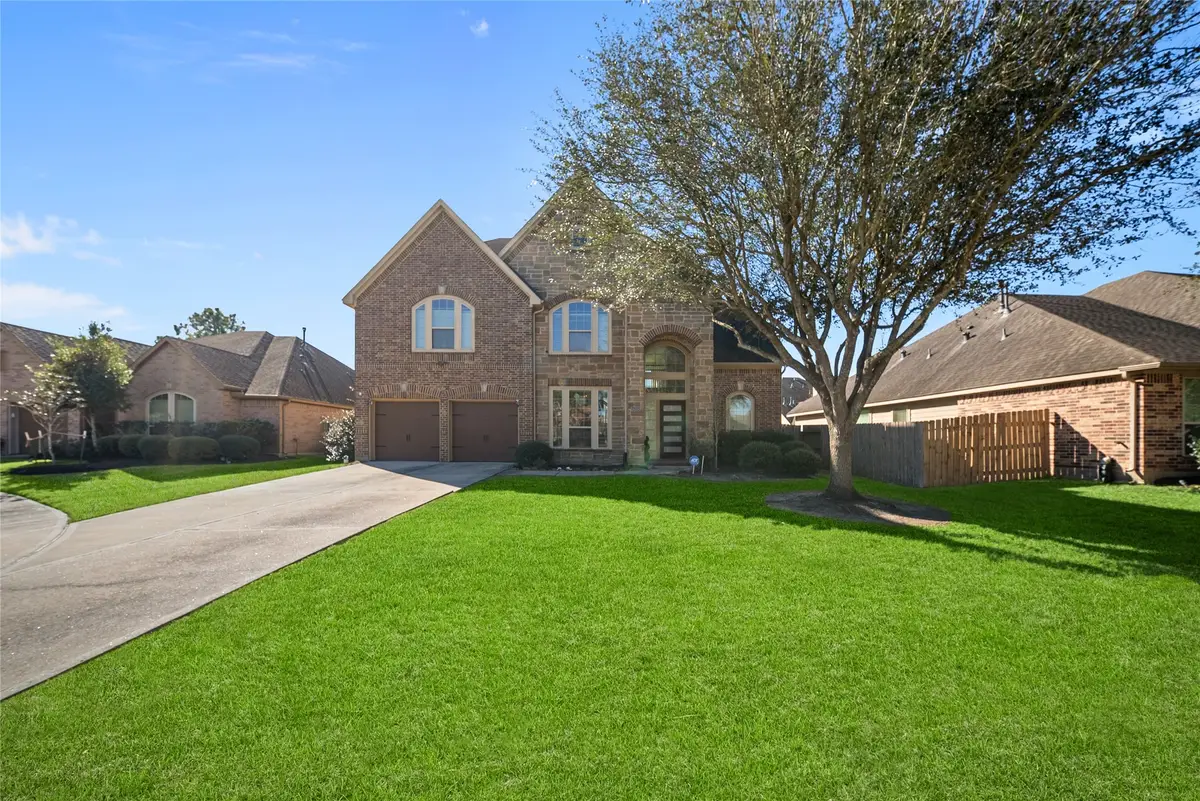 14004 Ginger Cove Court, Pearland, TX 77584 - Image #1