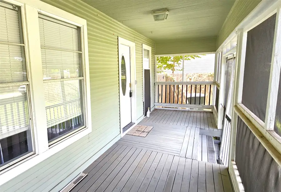 219A Texas Avenue, Bacliff, TX 77518 - #2
