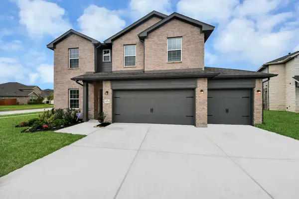 10510 Bear Point Court, Rosharon, TX 77583