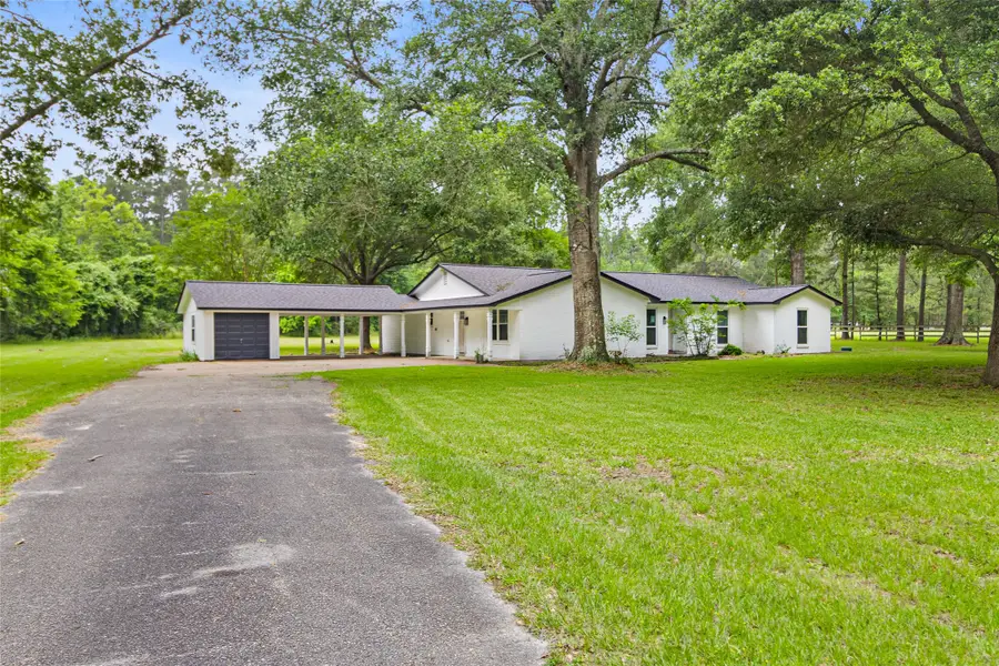 74 Robinson Road, Huntsville, TX 77320 - #2