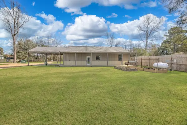 289 County Road 2250, Cleveland, TX 77327