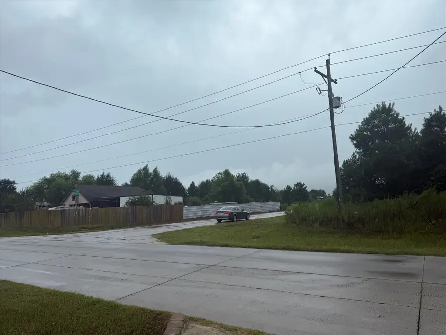 1342 County Road 3540, Cleveland, TX 77327 - Image #3