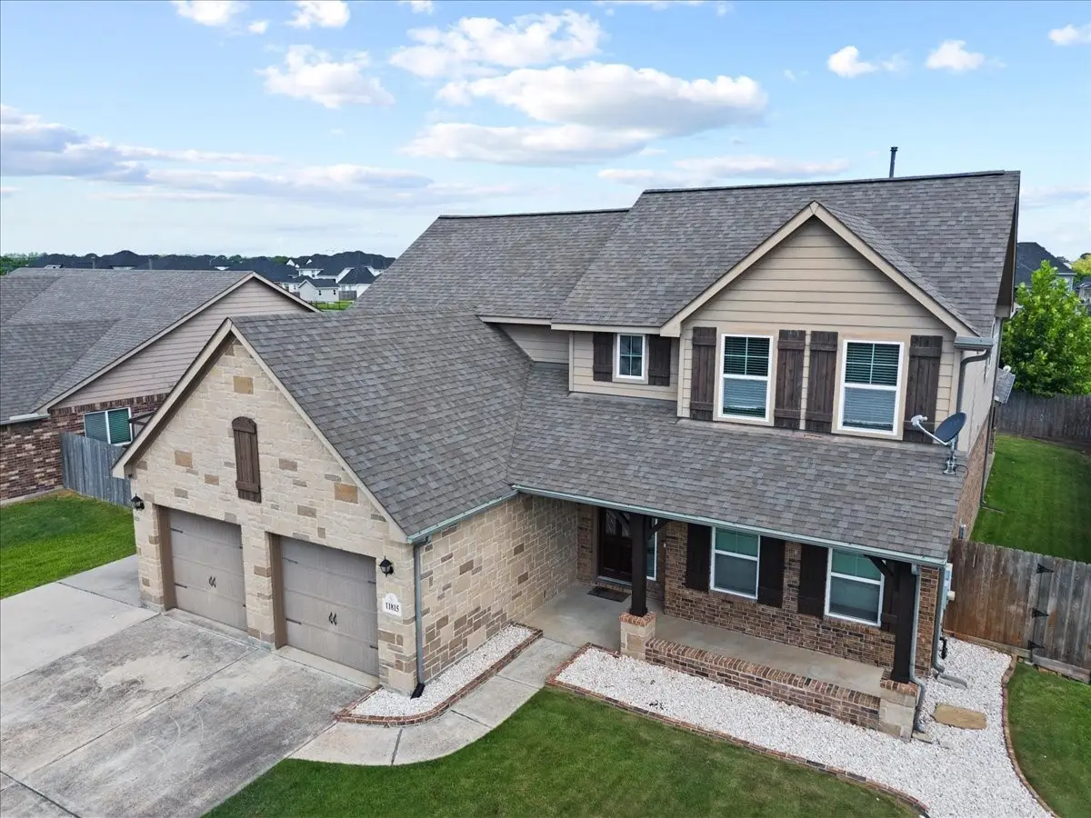 11815 Eagle Ridge Drive, Monterey Belvieu, TX 77535 - #1