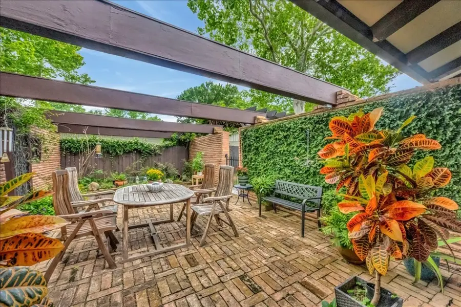 2631 Baycrest Drive, Houston, TX 77058 - #3