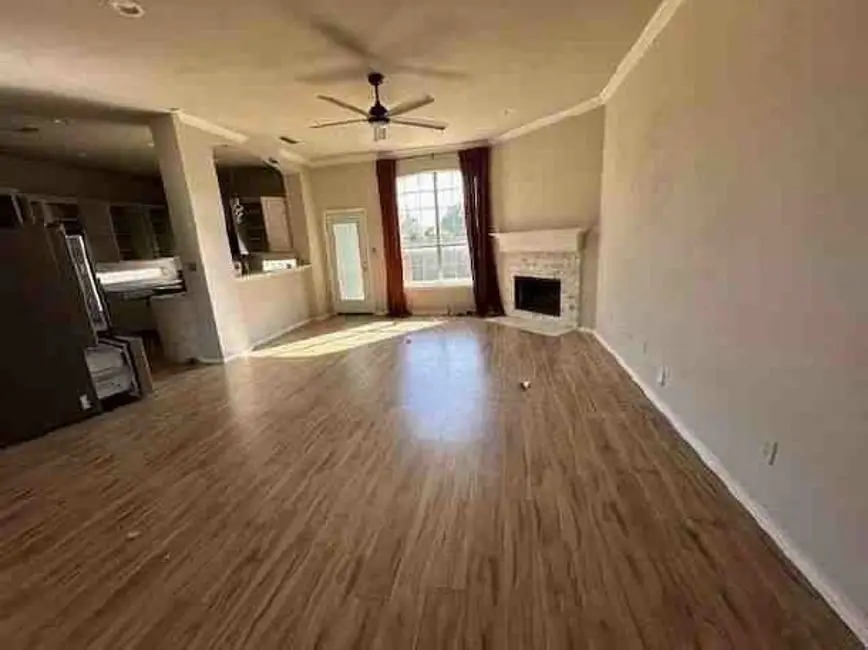 1001 Windsor Drive, Saginaw, TX 76179 - Image #3