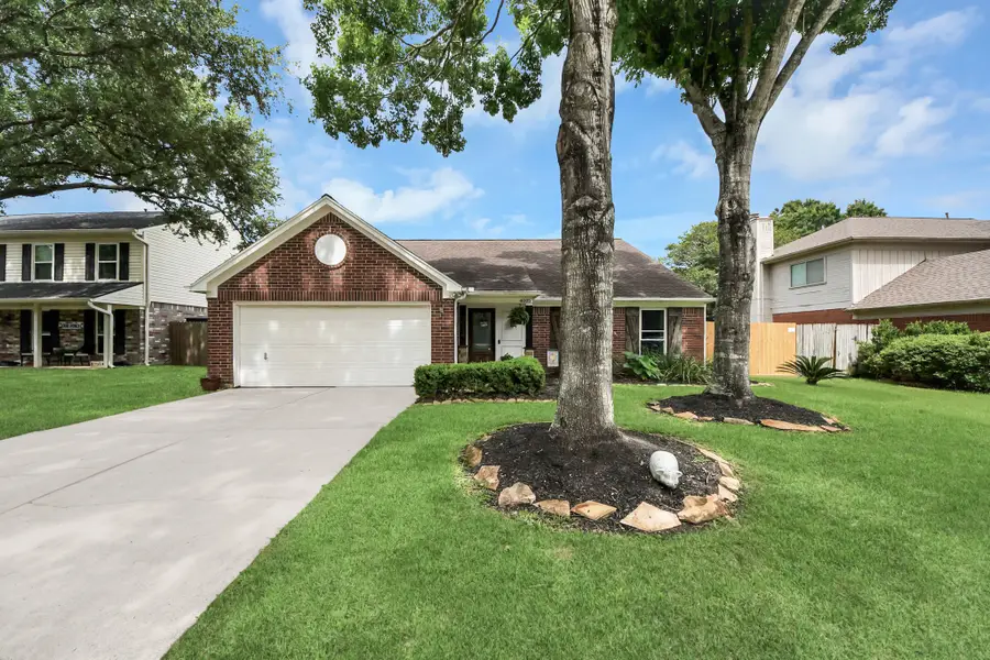 4005 Spring Meadow Drive, Pearland, TX 77584 - #2
