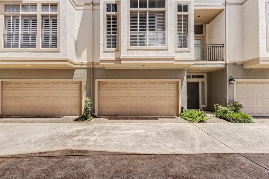 661 Hartman Street, Houston, TX 77007 - Image #2