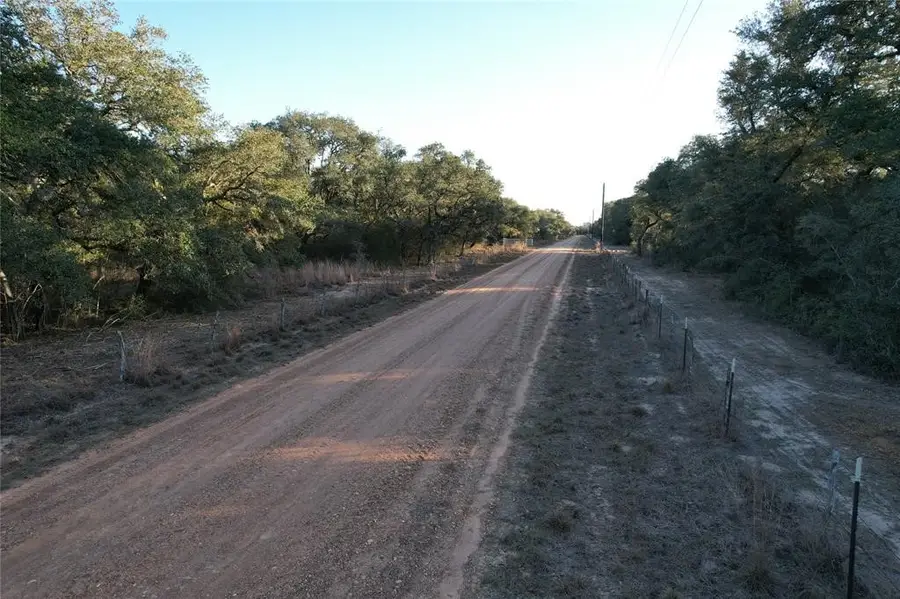 516 County Road 120, Hallettsville, TX 77964 - #3