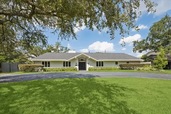 5698 Bayou Glen Road, Houston, TX 77056