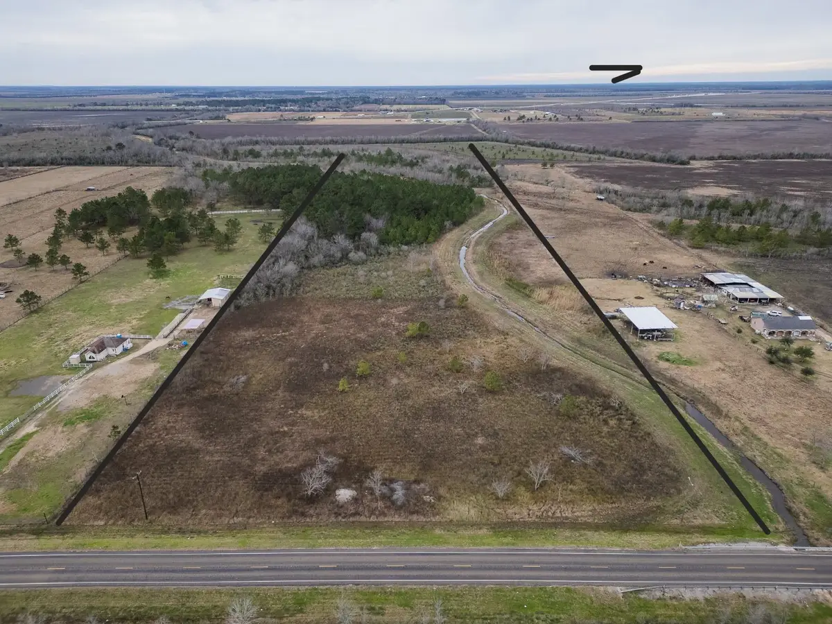 5806 Fm 686, Dayton, TX 77535 - #1
