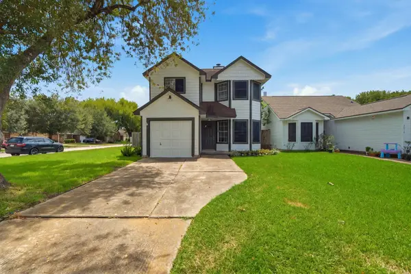 5820 Guadalupe Drive, Dickinson, TX 77539