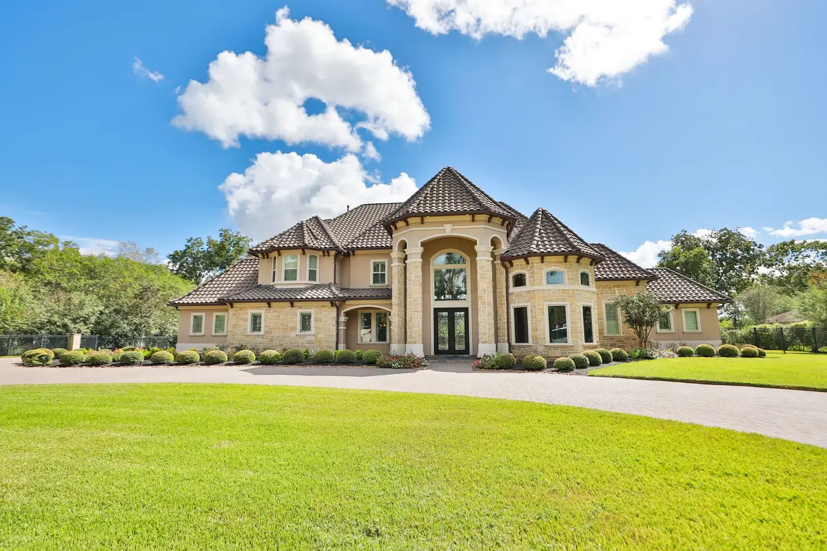 11 Westpoint Drive, Missouri City, TX 77459 - #1
