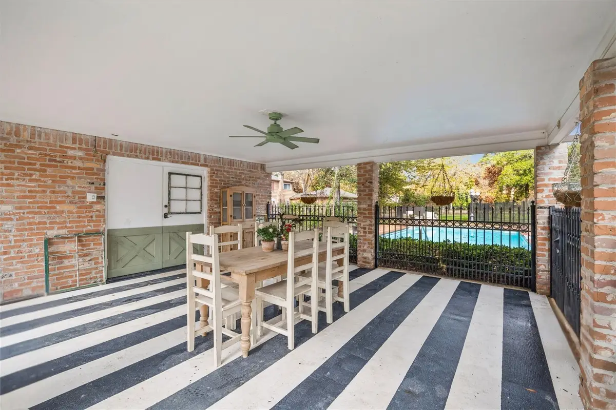 660 Louisiana Park, Conroe, TX 77302 - #1