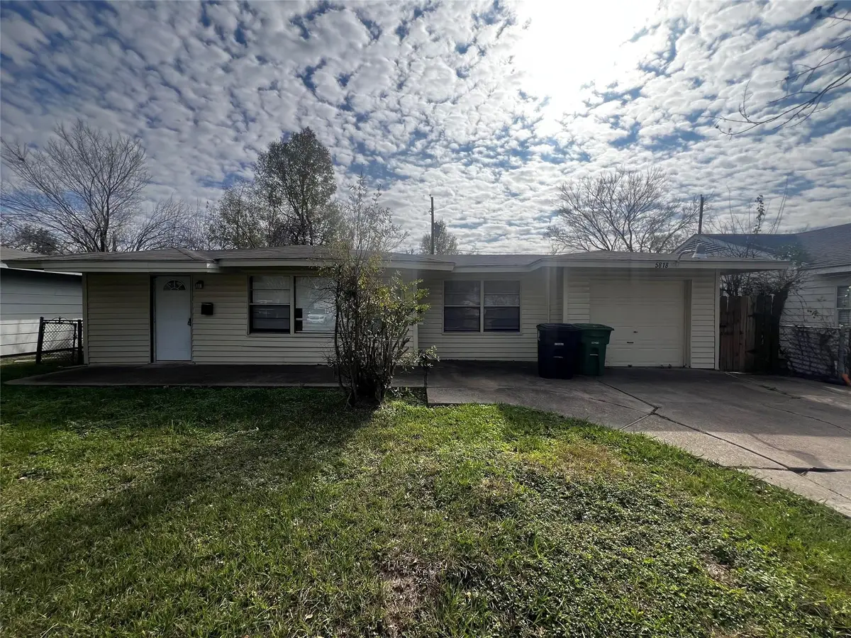 5818 Glenhurst Drive, Houston, TX 77033 - #1