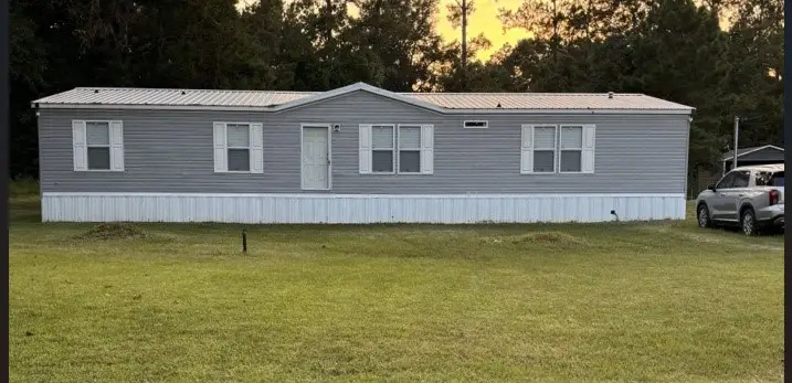 4220 W Sutton Drive, Vidor, TX 77662 - #1