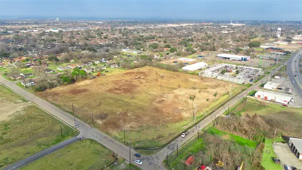 0 31st Street N, Texas City, TX 77590