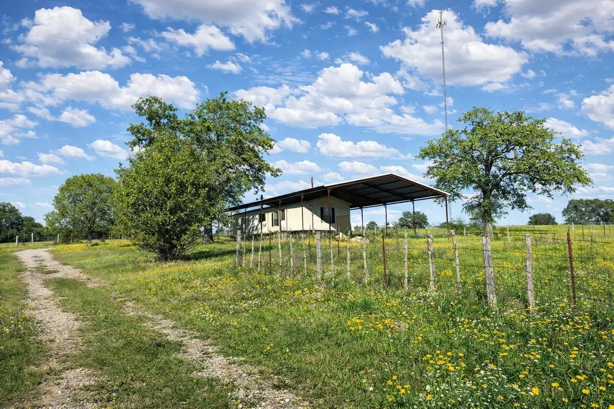 12811 E Us Hwy 79, Oakwood, TX 75855 - #1