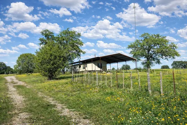 12811 E Us Hwy 79, Oakwood, TX 75855