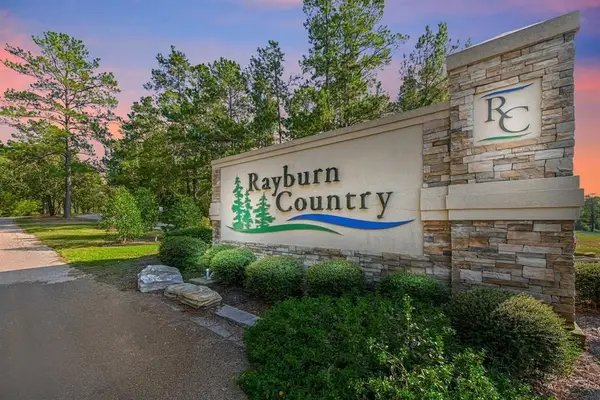 100 Tarnwood Drive, Brookeland, TX 75931