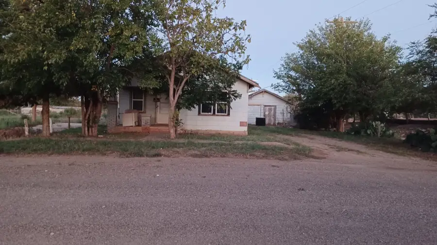 1419 8th Street, Paducah, TX 79248 - #3