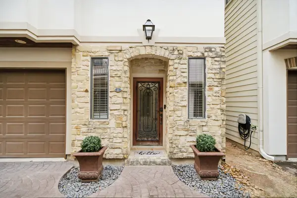 5950 Kiam Street #E, Houston, TX 77007