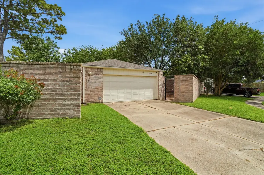 16131 Highlander Drive, Houston, TX 77082 - #2