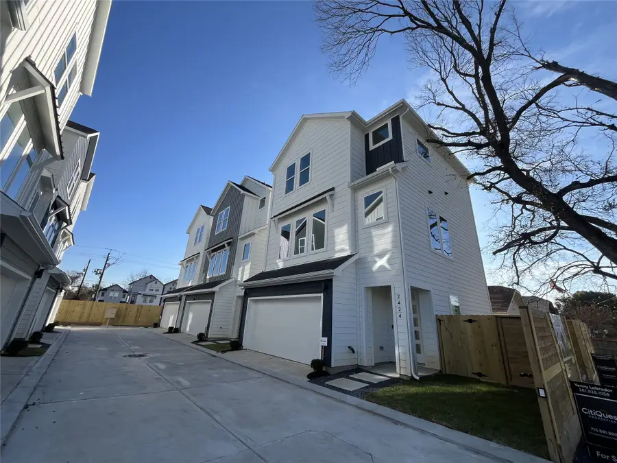 2426 Freeman Street, Houston, TX 77009 - #3