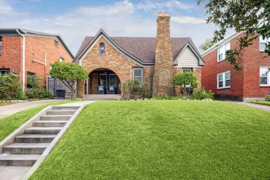 1935 W Mckinney Street, Houston, TX 77019 - #2