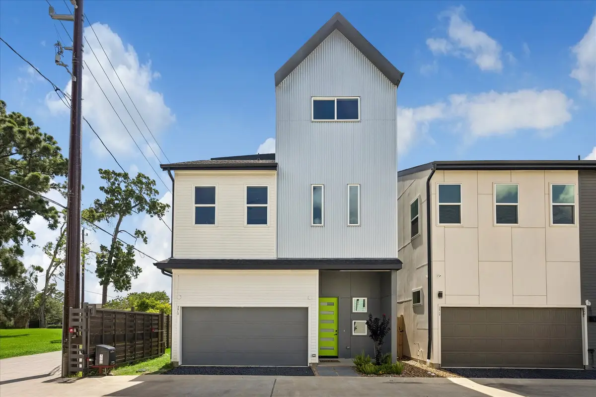 3903 Yale Heights Drive, Houston, TX 77018 - #1