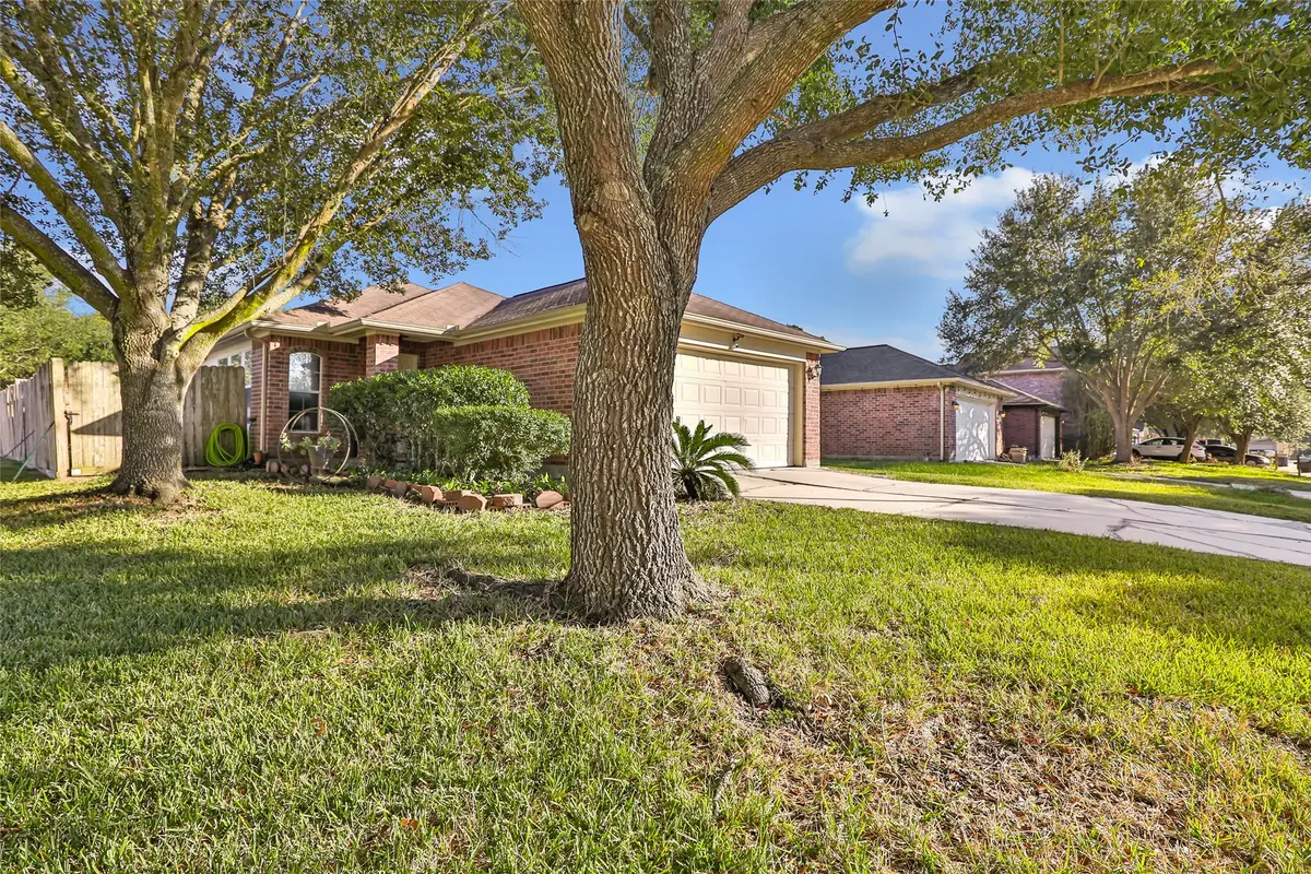 24318 Hard Wood Drive, Huffman, TX 77336 - Image #1