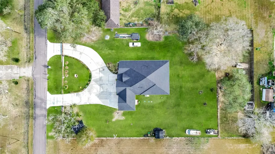 5414 Huepers Street, Alvin, TX 77511 - #2