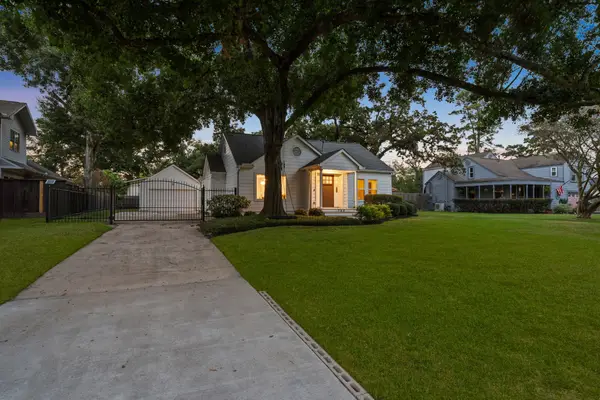 742 W 42nd Street, Houston, TX 77018