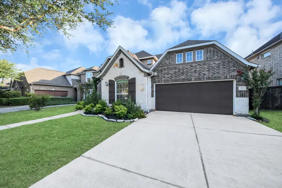 818 Butterfly Garden Trail, Richmond, TX 77406 - #2