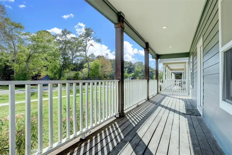 1610 W Willis, Alvin, TX 77511 - #2
