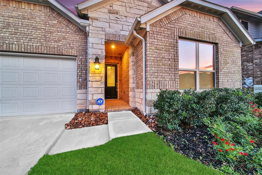 1008 Youth Water Road, Montgomery, TX 77316 - #2