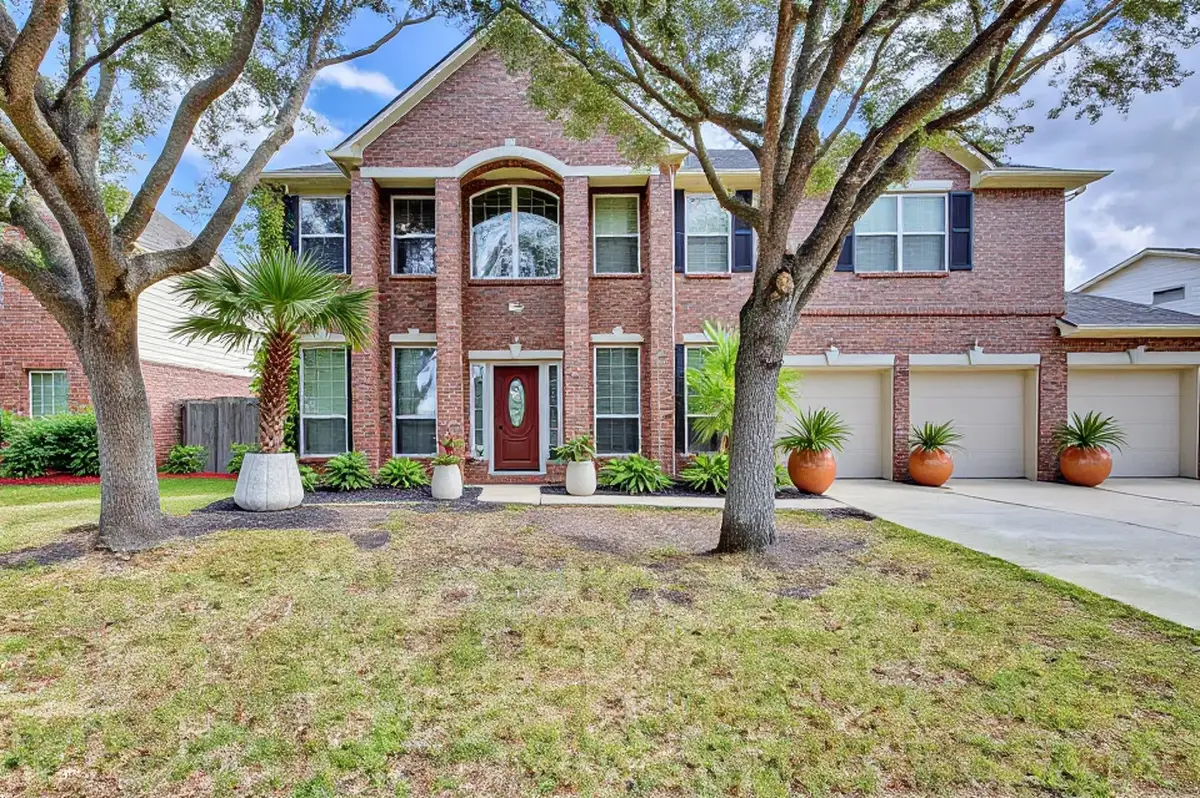 2409 Shorebrook Drive, Pearland, TX 77584 - Image #1