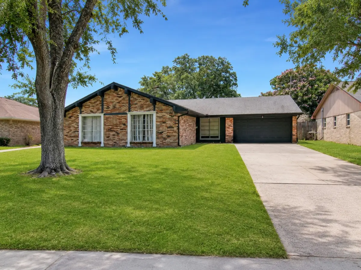 1311 Creek Hollow Drive, Seabrook, TX 77586 - #1