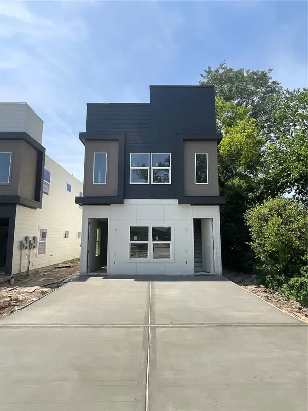 966 South Lane #A/B, Houston, TX 77088