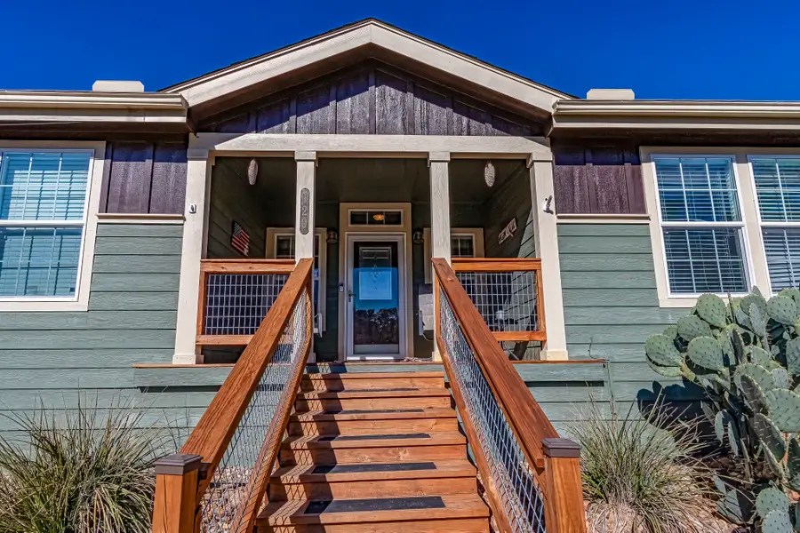 120 Mary Drive, Huntsville, TX 77320 - Image #2