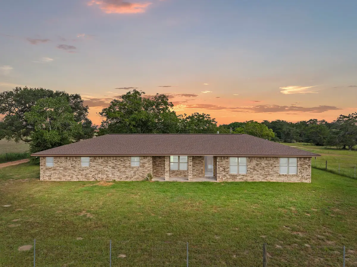 5012 Fm 2314, Hallettsville, TX 77964 - #1