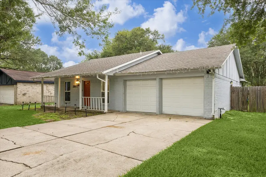 2907 Arkansas Avenue, Dickinson, TX 77539 - #3